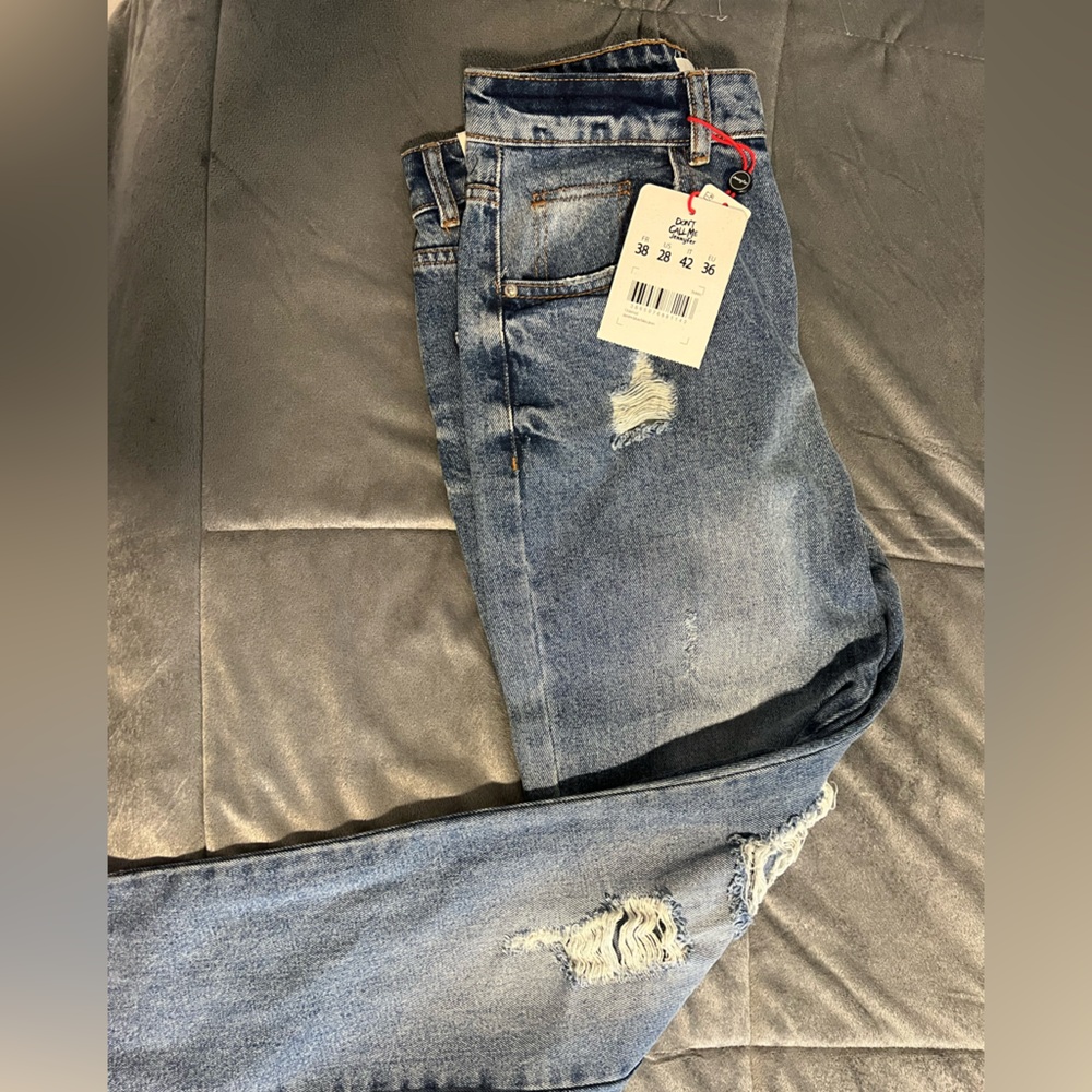 Denim pants 
blue jeans